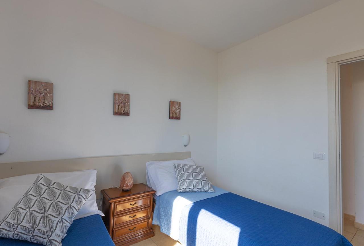 Agriturismo Gli Etruschi Популония Екстериор снимка