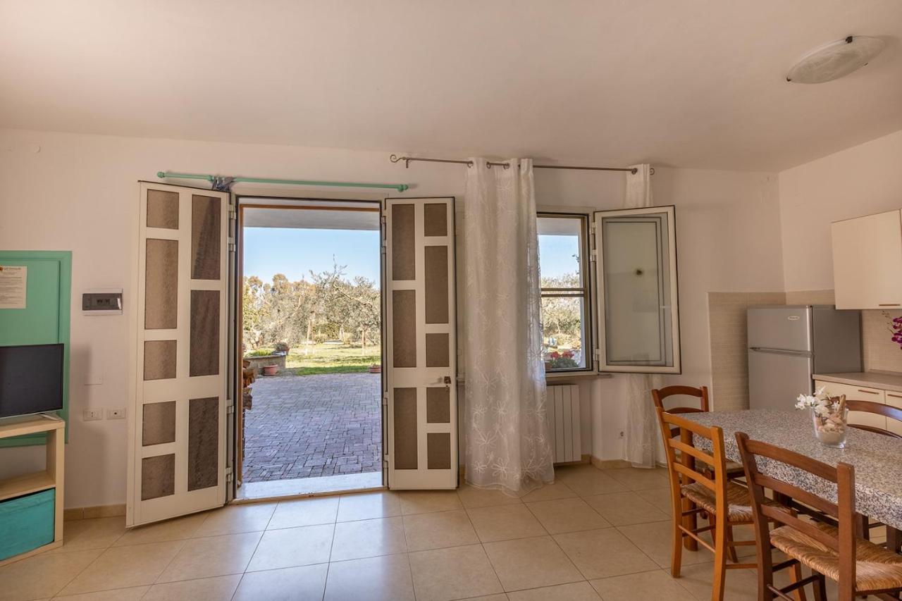 Agriturismo Gli Etruschi Популония Екстериор снимка